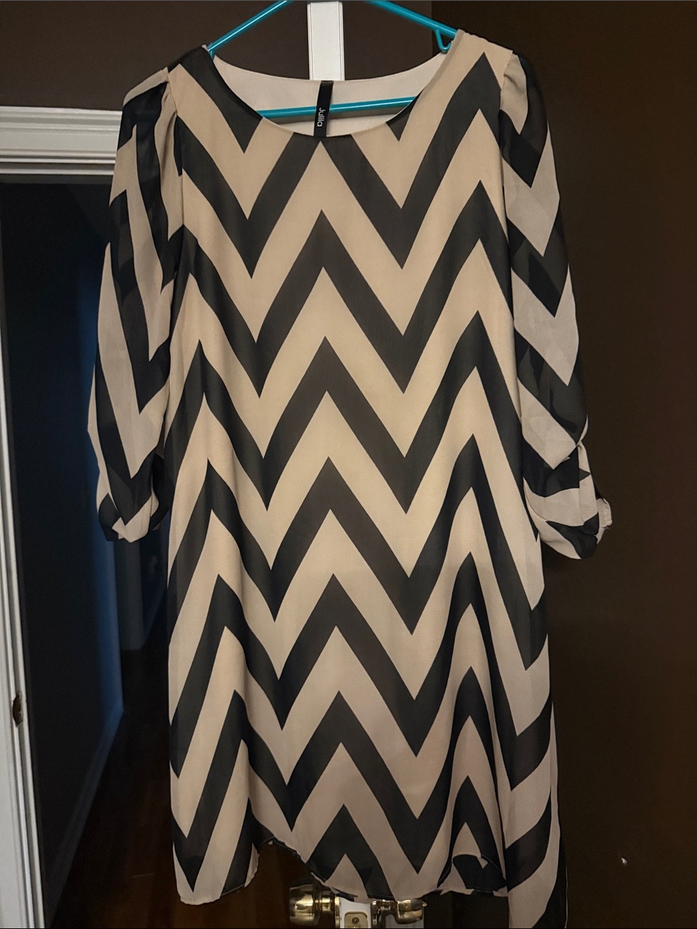 Boutique Chevron Shift Dress in Black and Cream - Women's Mid Sleeve